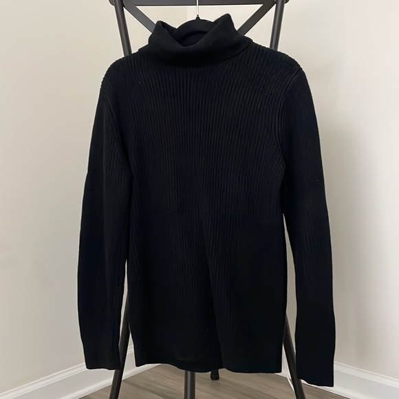 H&M Black Turtleneck - Picture 2 of 2